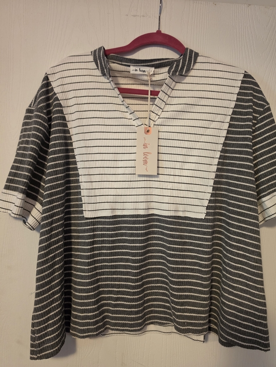 In Bloom Tops - In Bloom Striped Short-Sleeve Panel Shirt - White & Charcoal